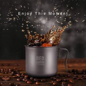 Skodelica iz titana iz nerjavečega jekla